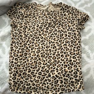 Old navy 4T cheetah print shirt
